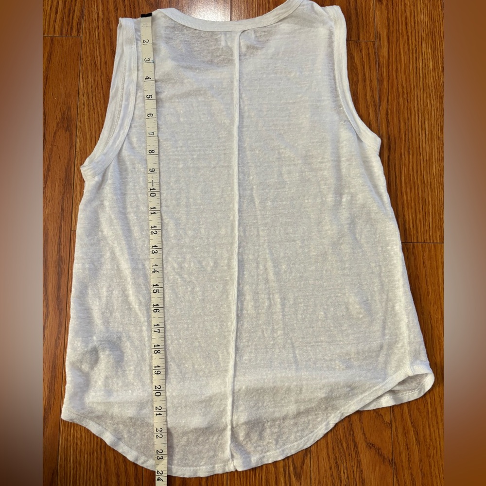 LINEN SLEEVELESS LIGHT & AIRY TANK TOP * Brand is VELVET by Graham & Spencer * - Picture 8 of 8